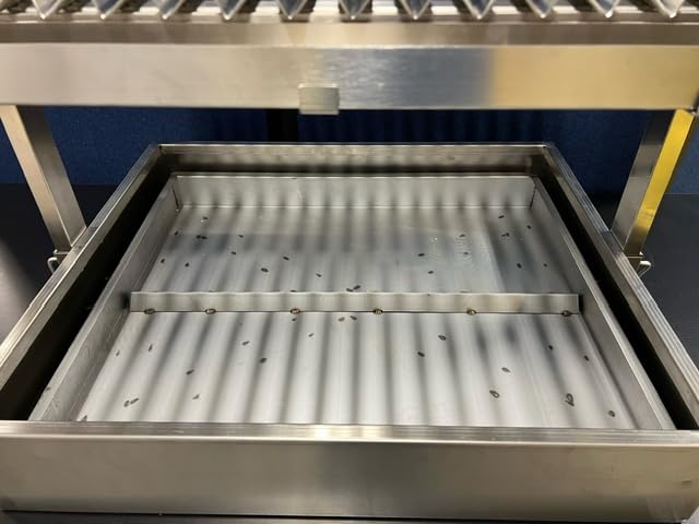 Santa Maria Grill Built in BBQ Cooking Grill -Argentine Barbecue V grate adjustable height- 36 inch by 26 inch with Firebox